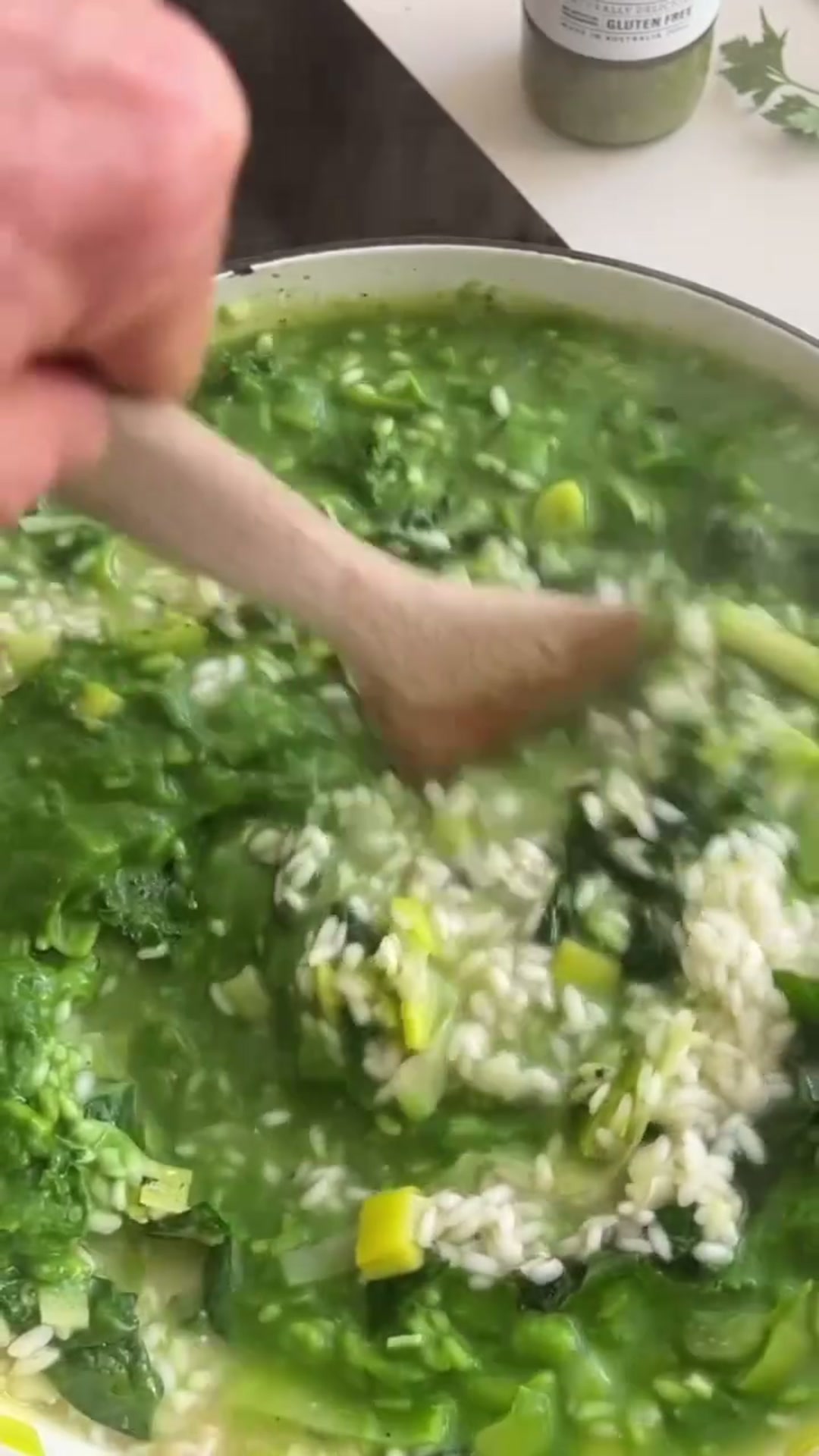 Ризотто с зеленью и песто