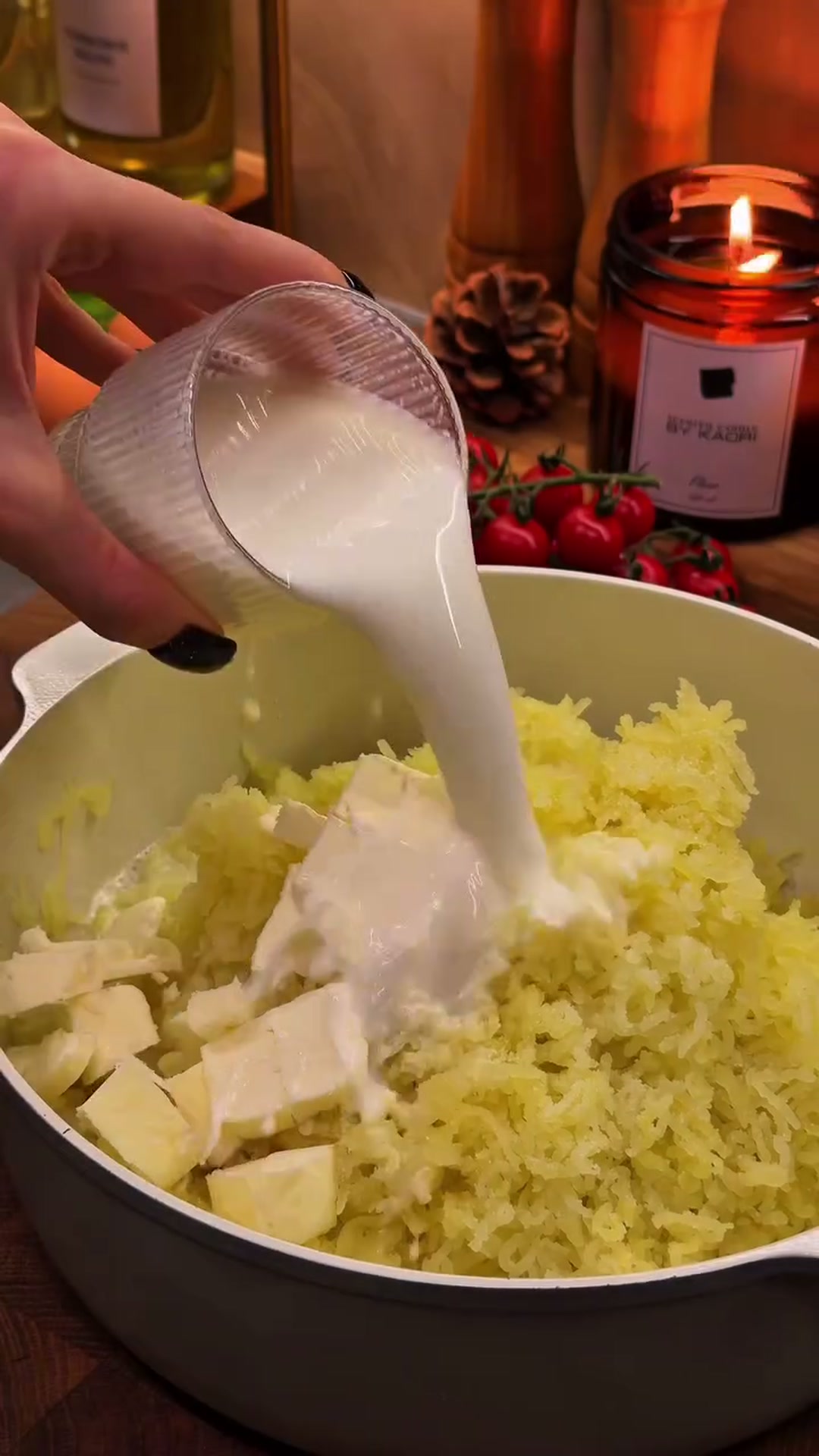 Рубленые котлеты с кукурузой, помидорами и сыром