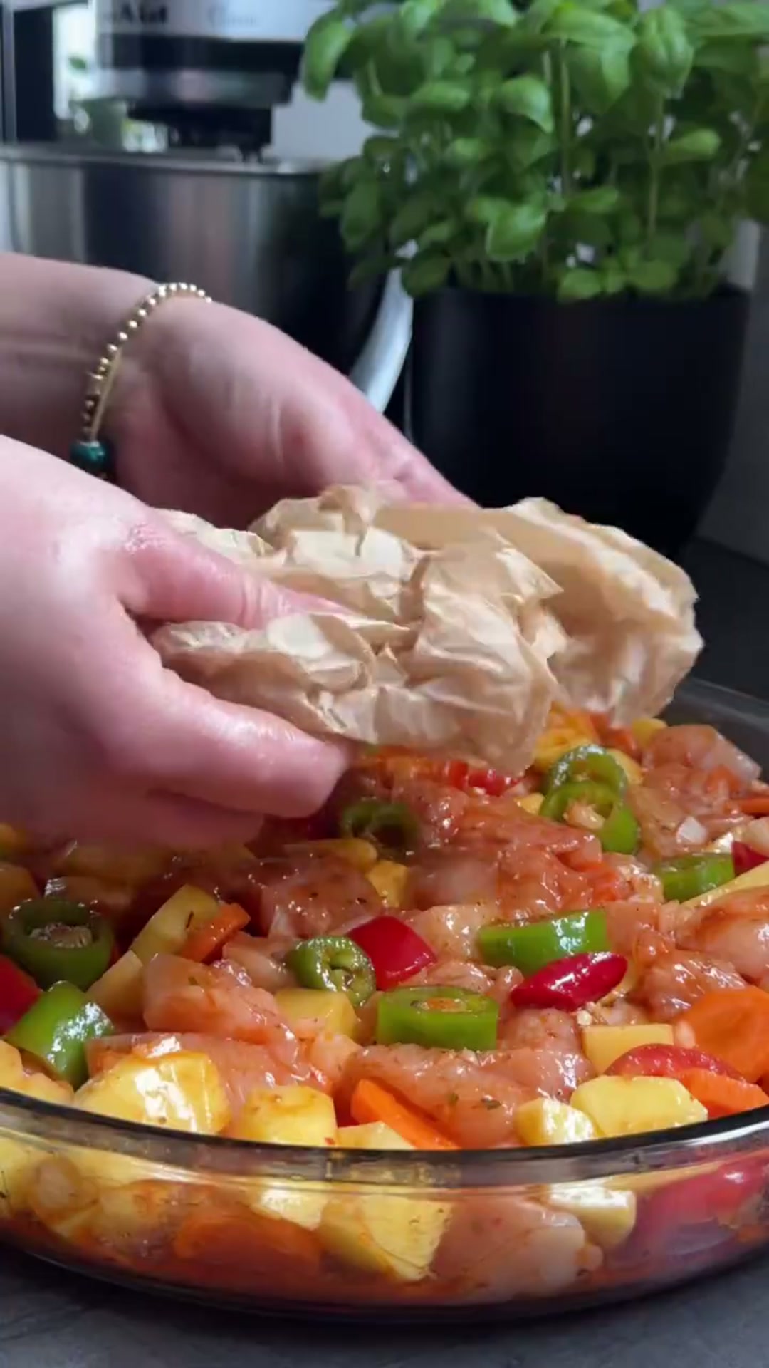 Запеченные овощи с курицей