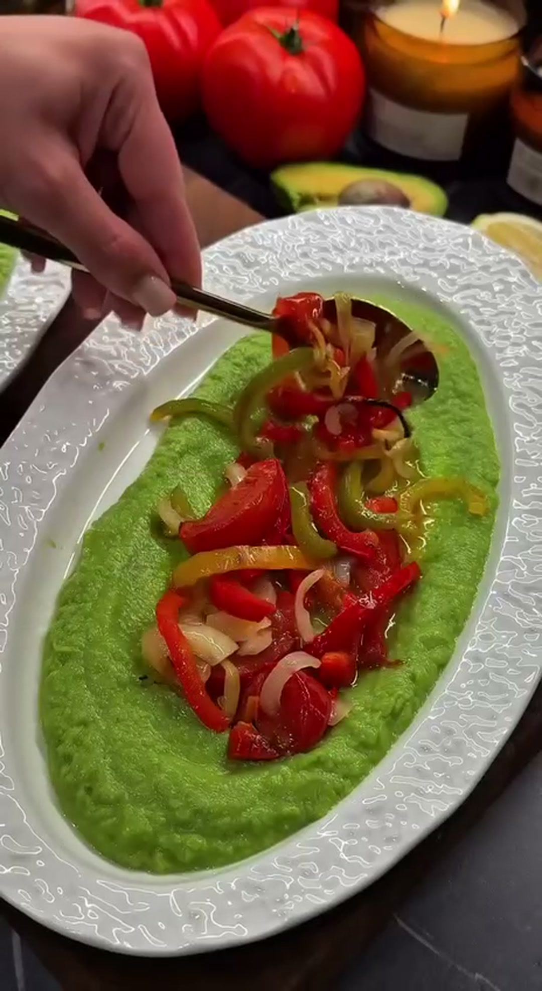 Запечённая дорадо с овощами